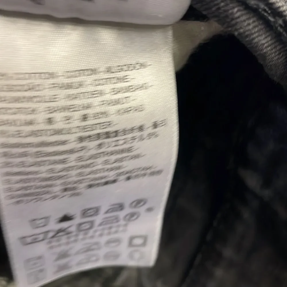 Levi’s 519 Mens black jeans